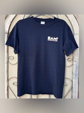 Books-a-Million Men's T-Shirt Size Small #1020